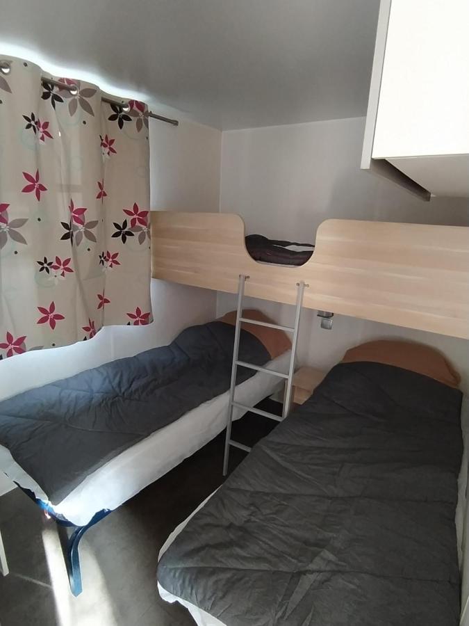 Camping Les Peupliers 호텔 Saint-Pere-en-Retz 외부 사진