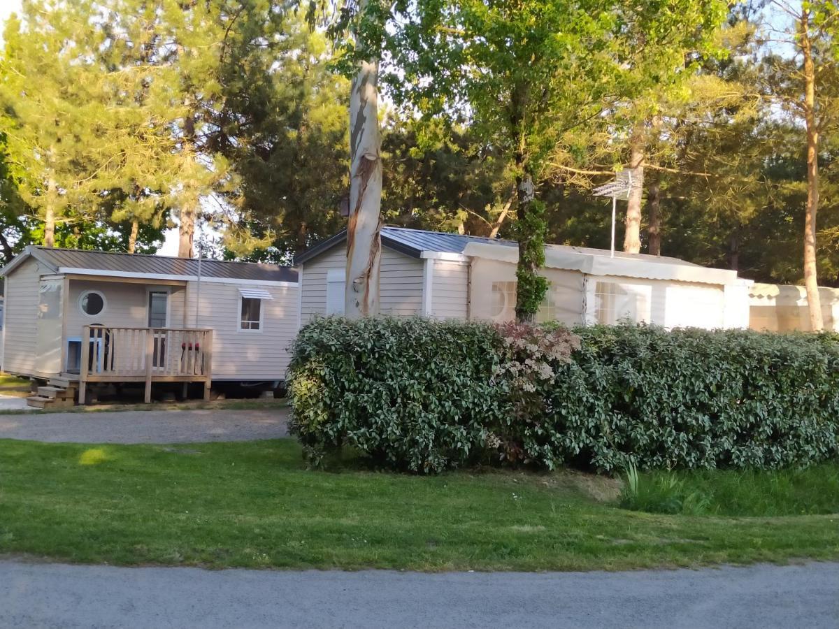Camping Les Peupliers 호텔 Saint-Pere-en-Retz 외부 사진