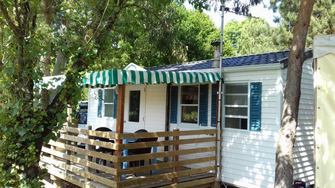 Camping Les Peupliers 호텔 Saint-Pere-en-Retz 외부 사진