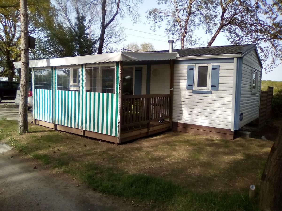 Camping Les Peupliers 호텔 Saint-Pere-en-Retz 외부 사진
